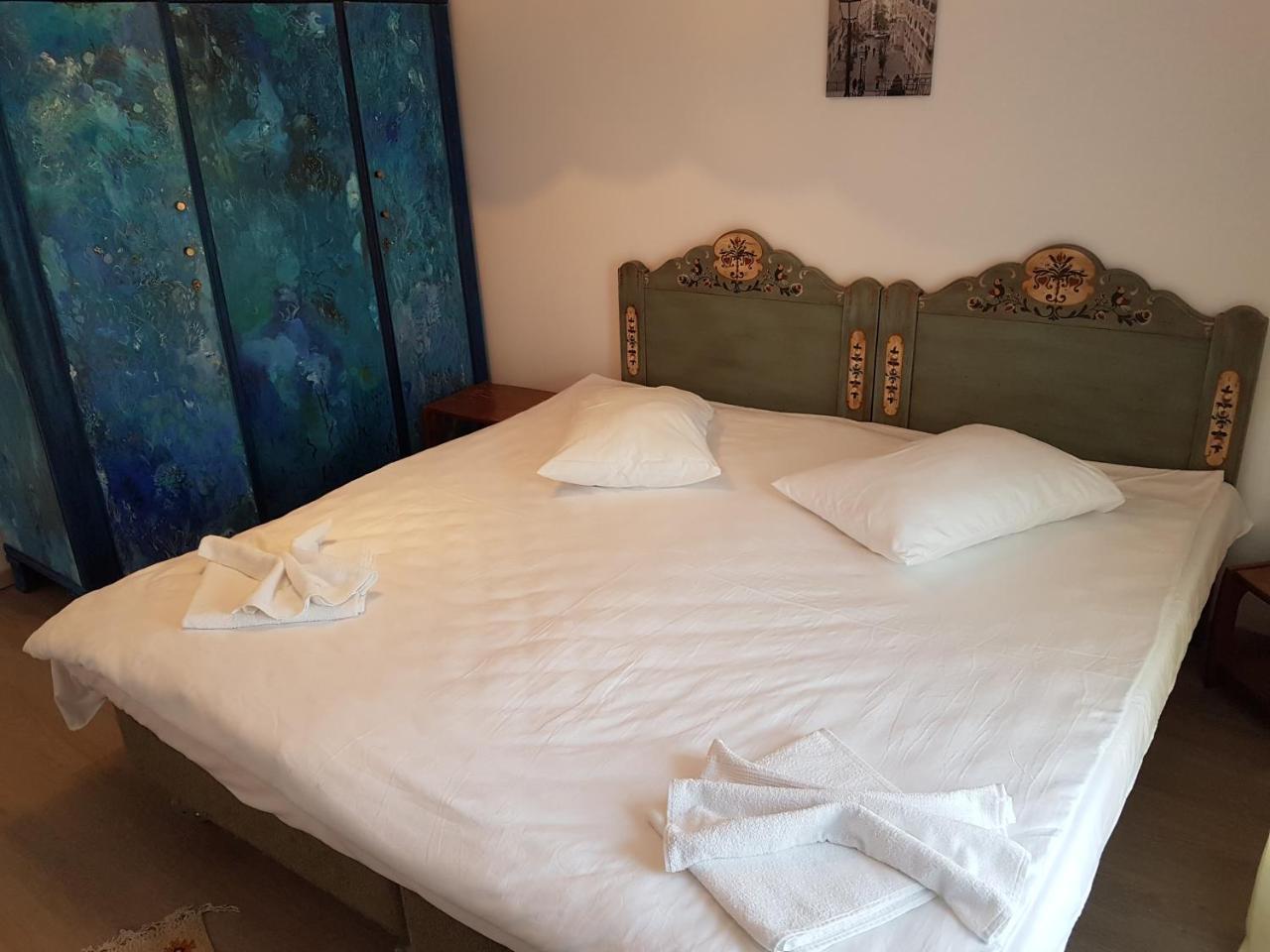 Rent Holding Apartments Iasi Extérieur photo